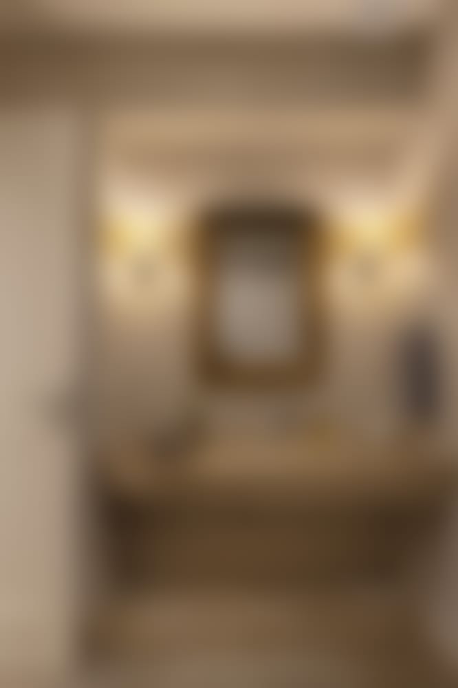 Its en-suite shower room.